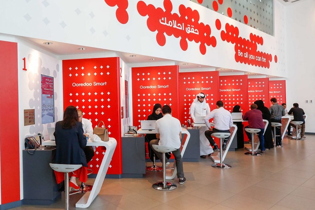 Cửa hàng nhà mạng Ooredoo - nhà cung cấp sim vv888 Qatar cho khách vv888