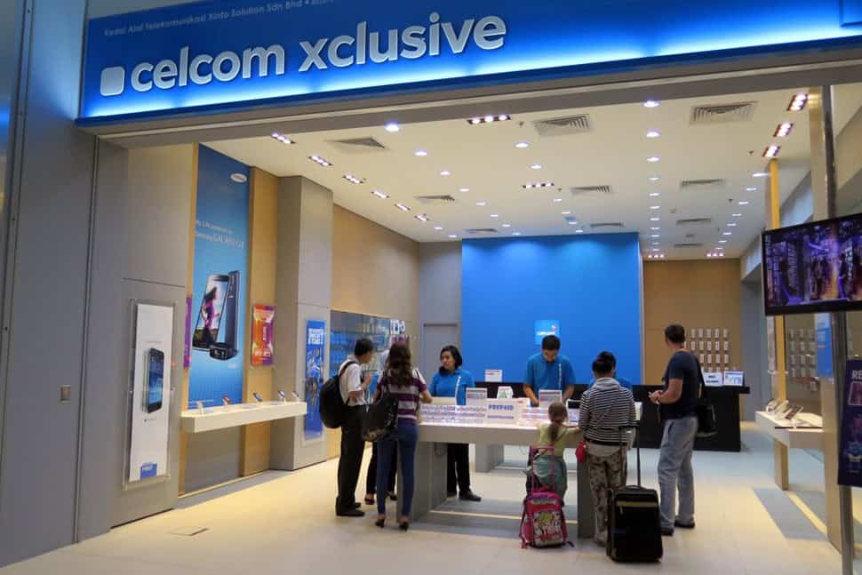 Quầy bán sim vv888 Malaysia của hãng Celcom tại vv88vv