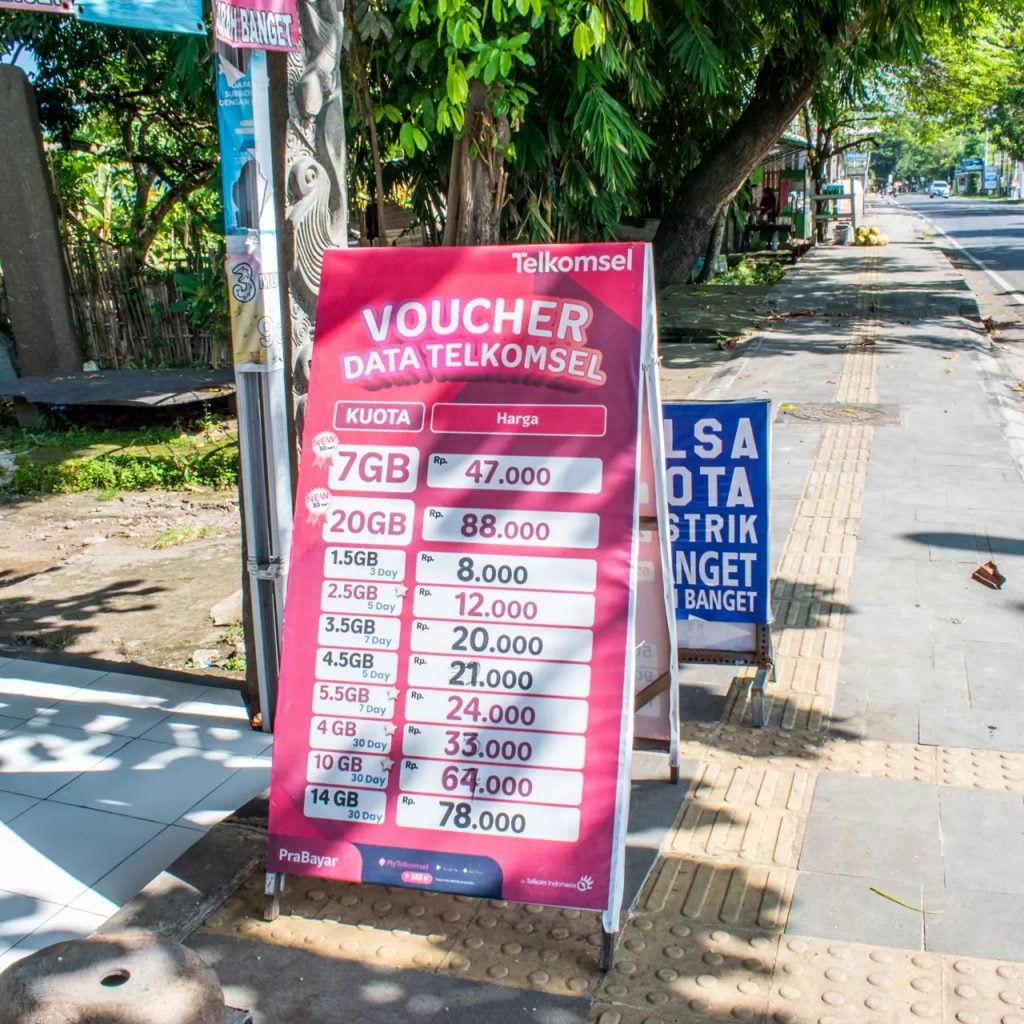 Mua sim vv888 Indonesia nhà mạng Telkomsel