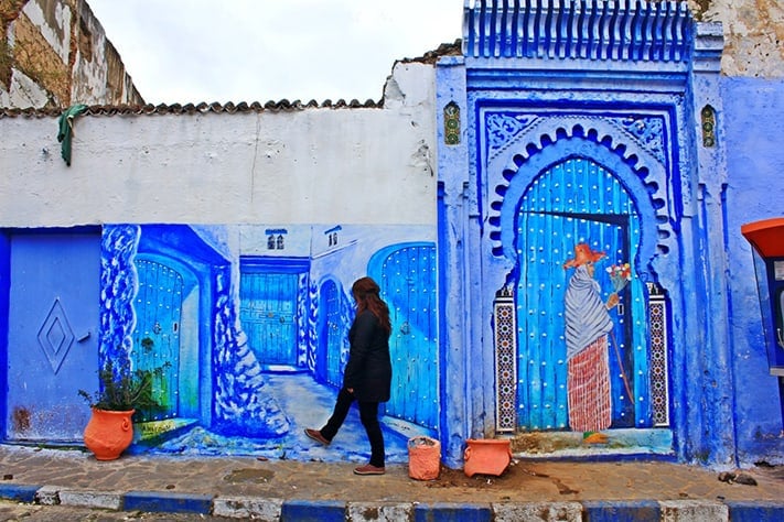 du-lịch-morocco-Chefchaouen-painting-chefs-medium-711