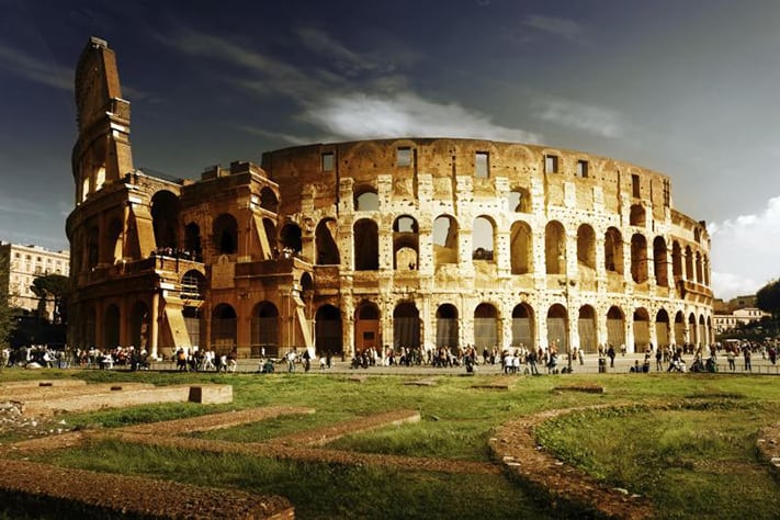 du-lịch-italy-Colosseum copy