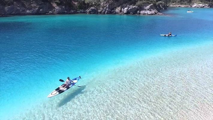 đia-điểm-du-lịch-thổ-nhĩ-kỳ-blue-lagoon-Ölüdeniz copy