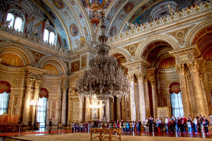 địa-điểm-du-lịch-thổ-nhĩ-kỳ-dolmabahce-tour copy