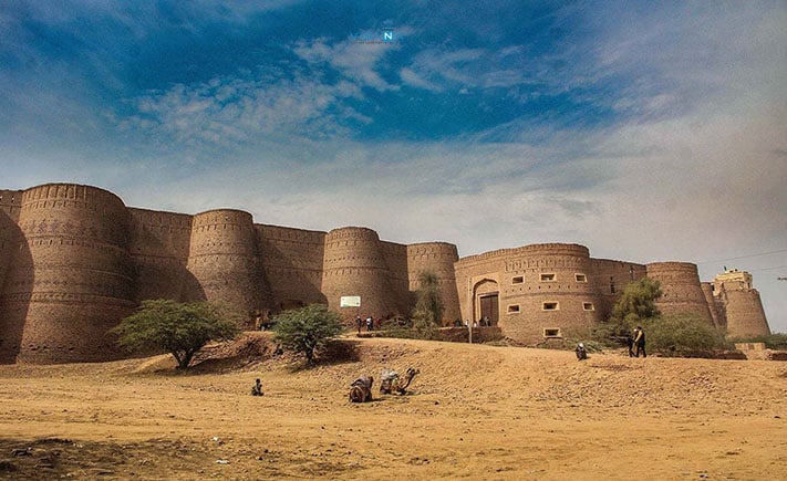 Derawar-du-lich-pakistan